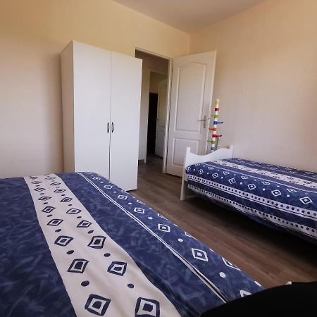 Petite Maisonnette De Plein Pied Le Taillan-Médoc Exteriör bild